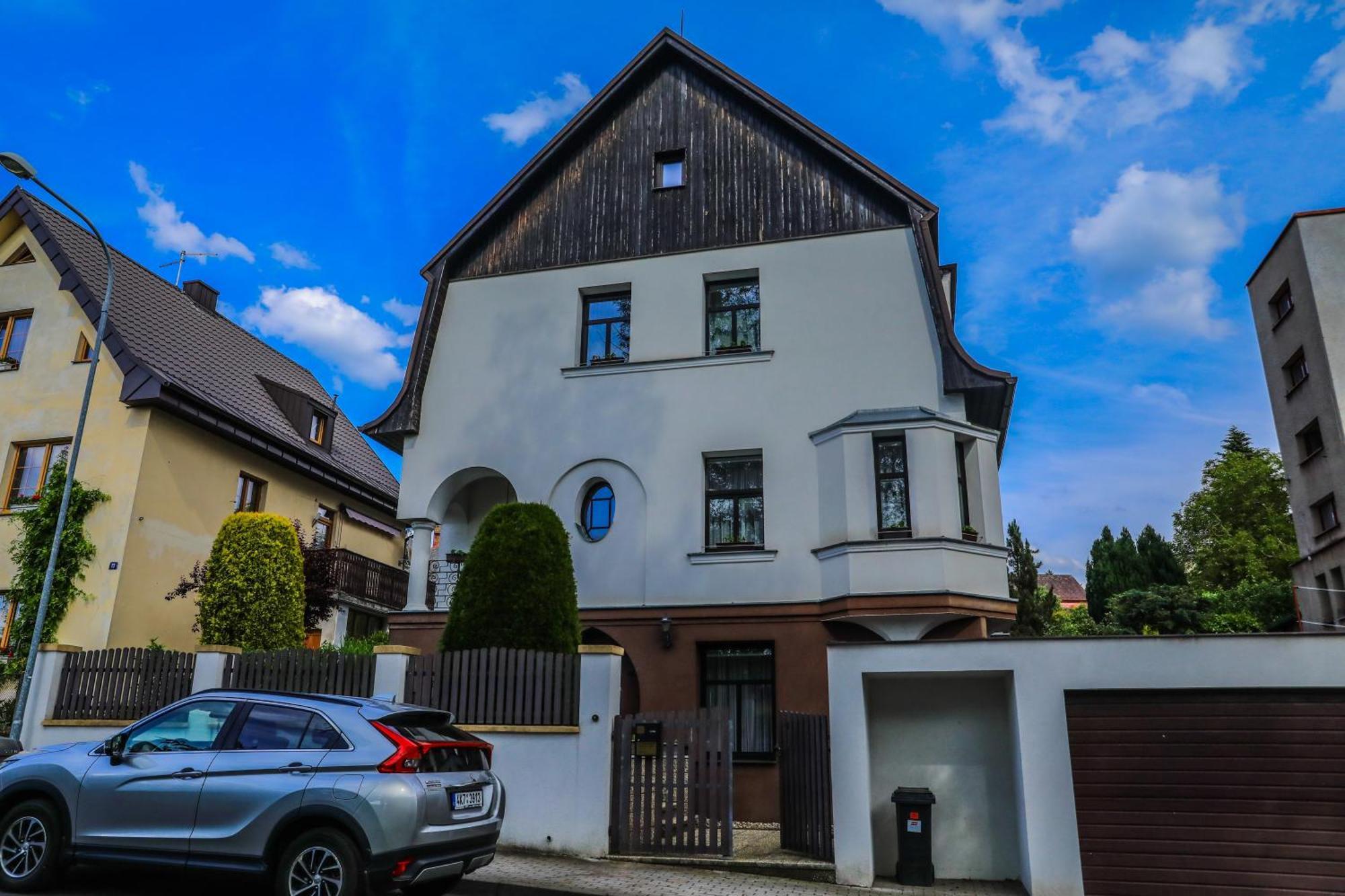 Apartment Irma Karlovy Vary Luaran gambar